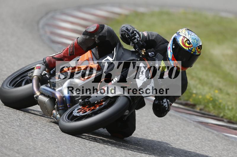 Archiv-2025/23 07.06.2025 TZ Motorsport ADR/175